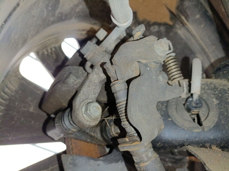 Recambio de pinza freno trasera izquierda para kia soul ii (ps) 1.6 crdi 136 referencia OEM IAM   