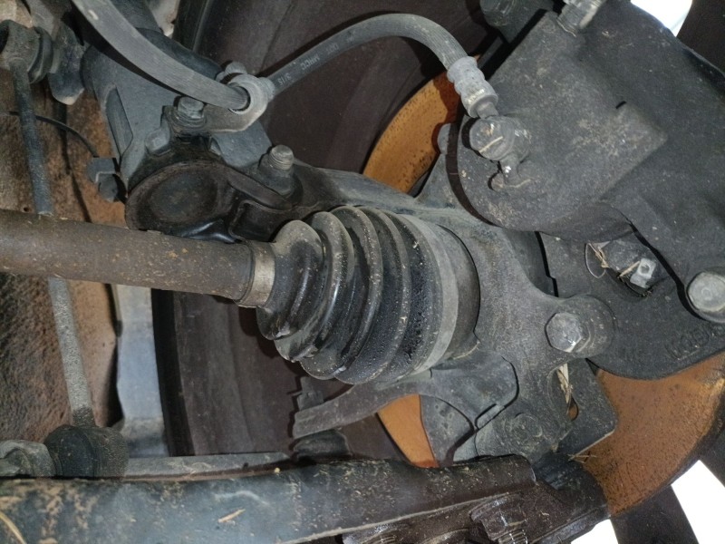 Recambio de mangueta delantera izquierda para kia soul ii (ps) 1.6 crdi 136 referencia OEM IAM   