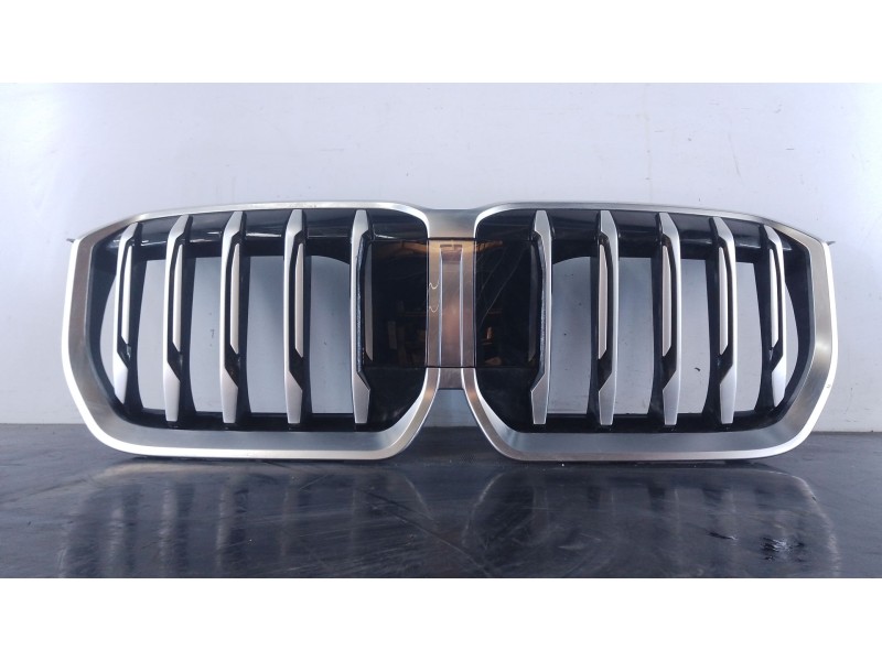 Recambio de rejilla delantera para bmw x1 (u11) sdrive 20 i mild-hybrid referencia OEM IAM   
