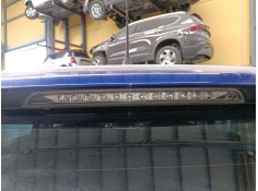 LUZ CENTRAL DE FRENO 