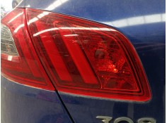 PILOTO TRASERO IZQUIERDO PORTON 