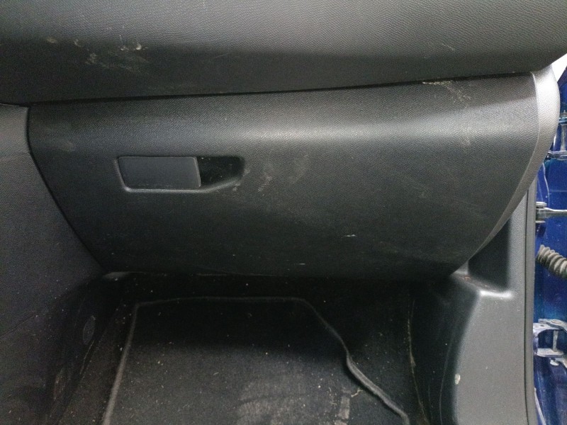 Recambio de guantera para peugeot 308 ii (lb_, lp_, lw_, lh_, l3_) 1.2 thp 130 referencia OEM IAM   