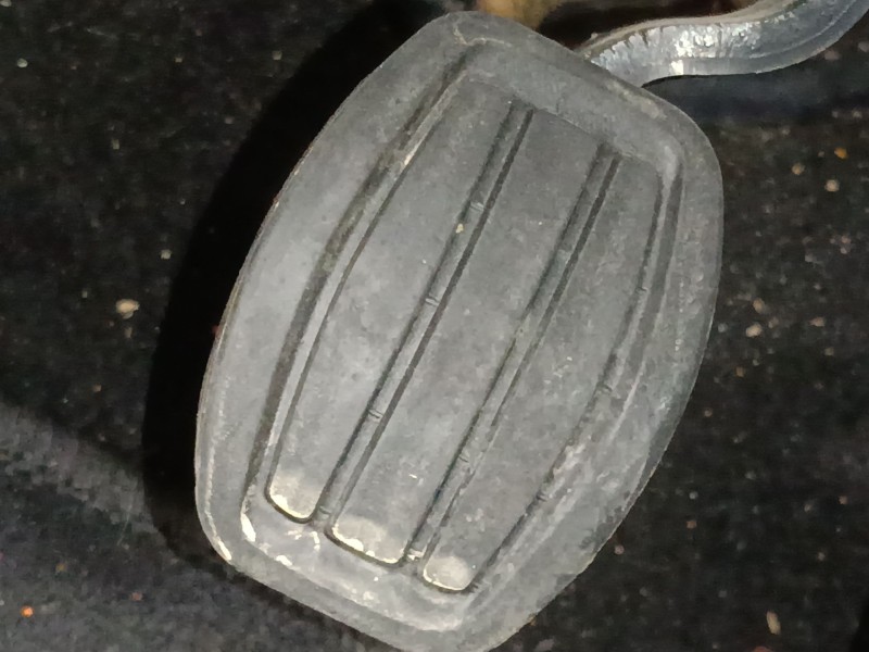 Recambio de pedal freno para peugeot 308 ii (lb_, lp_, lw_, lh_, l3_) 1.2 thp 130 referencia OEM IAM   