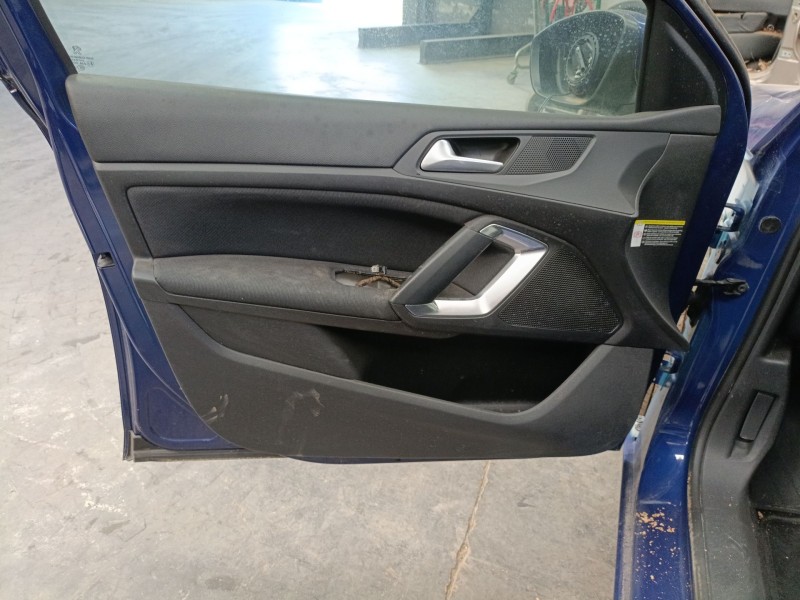 Recambio de guarnecido puerta delantera izquierda para peugeot 308 ii (lb_, lp_, lw_, lh_, l3_) 1.2 thp 130 referencia OEM IAM  