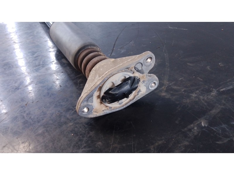 Recambio de amortiguador trasero derecho para bmw 1 (f40) 118 d referencia OEM IAM   