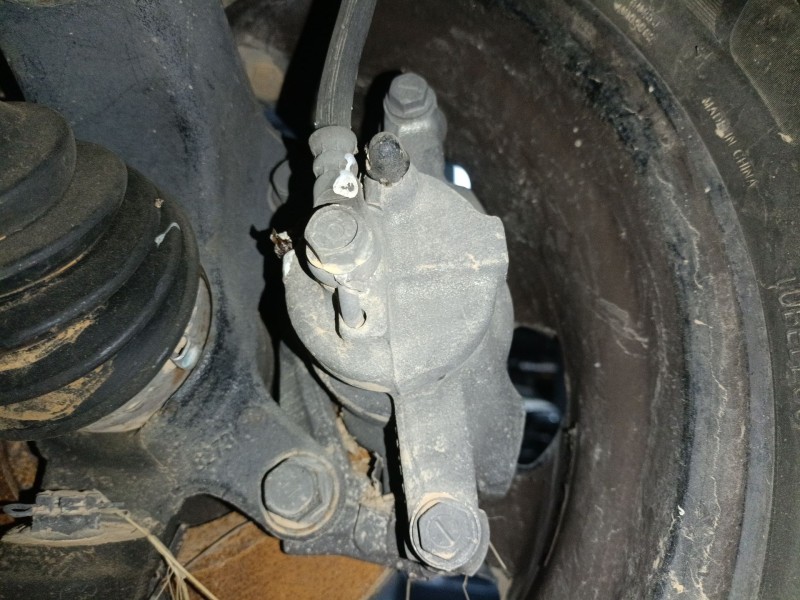 Recambio de pinza freno delantera izquierda para toyota aygo (_b4_) 1.0 (kgb40) referencia OEM IAM   