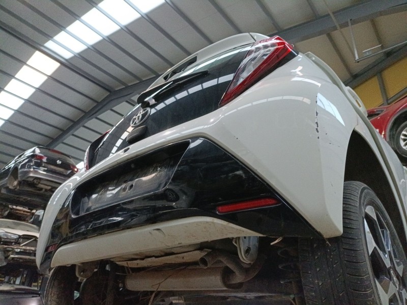 Recambio de paragolpes trasero para toyota aygo (_b4_) 1.0 (kgb40) referencia OEM IAM   