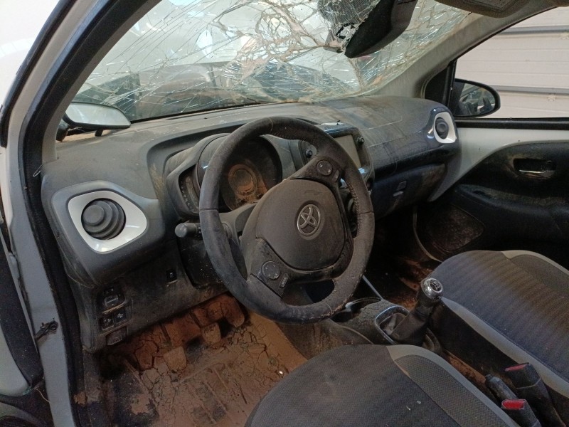 toyota aygo (_b4_) del año 2018