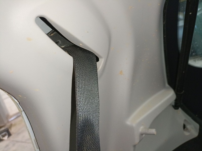 Recambio de cinturon seguridad trasero derecho para toyota aygo (_b4_) 1.0 (kgb40) referencia OEM IAM   