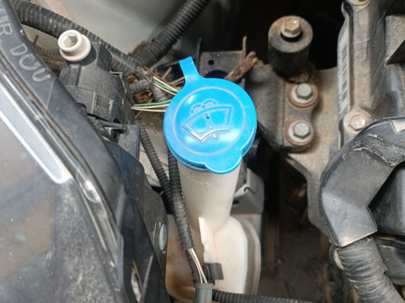 Recambio de deposito limpia para toyota aygo (_b4_) 1.0 (kgb40) referencia OEM IAM   