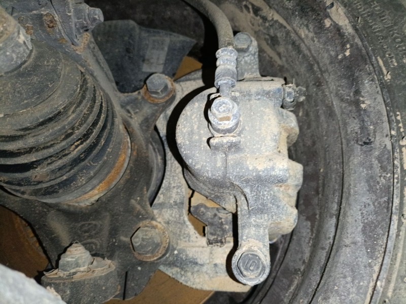 Recambio de pinza freno delantera izquierda para hyundai i20 ii (gb, ib) 1.4 crdi referencia OEM IAM   