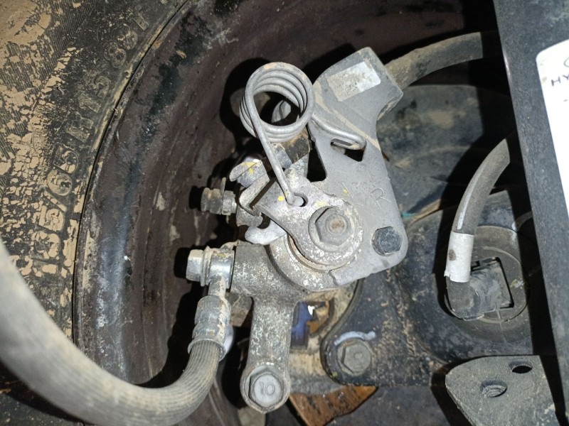 Recambio de pinza freno trasera izquierda para hyundai i20 ii (gb, ib) 1.4 crdi referencia OEM IAM   