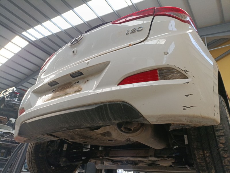 Recambio de paragolpes trasero para hyundai i20 ii (gb, ib) 1.4 crdi referencia OEM IAM   