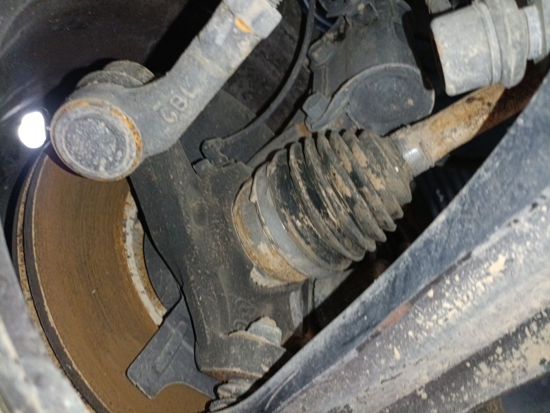 Recambio de mangueta delantera izquierda para hyundai i20 ii (gb, ib) 1.4 crdi referencia OEM IAM   