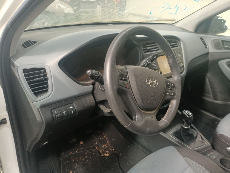 Recambio de salpicadero para hyundai i20 ii (gb, ib) 1.4 crdi referencia OEM IAM   