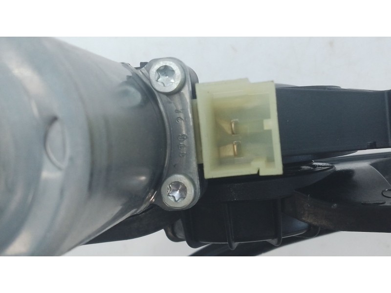 Recambio de elevalunas delantero izquierdo para skoda karoq 2.0 tdi nu7 referencia OEM IAM   