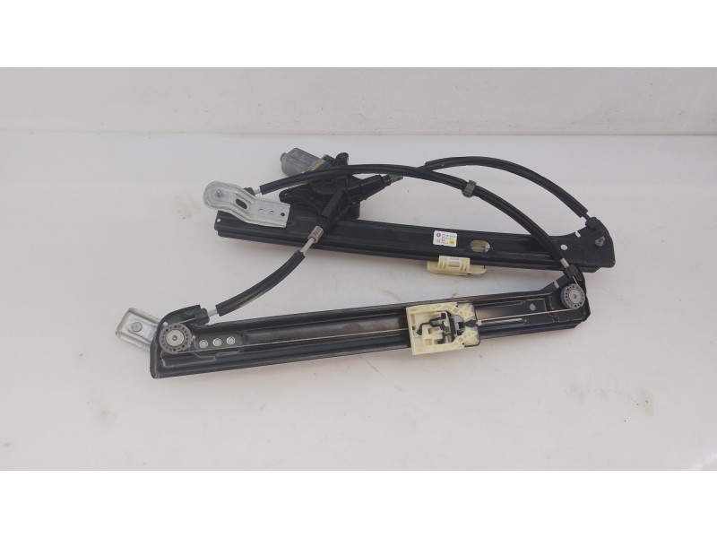 Recambio de elevalunas delantero derecho para skoda karoq 2.0 tdi nu7 referencia OEM IAM   