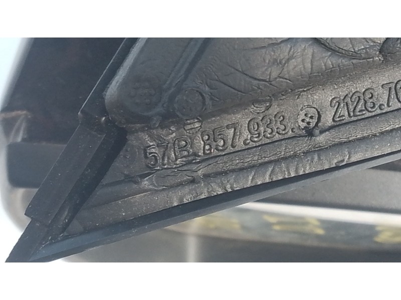 Recambio de retrovisor izquierdo electrico para skoda karoq 2.0 tdi nu7 referencia OEM IAM   