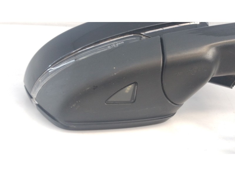 Recambio de retrovisor derecho electrico para skoda karoq 2.0 tdi nu7 referencia OEM IAM   