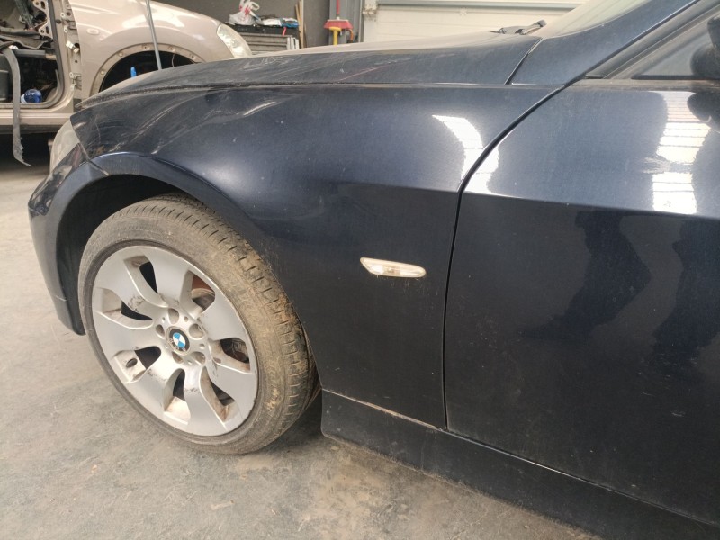 Recambio de aleta delantera izquierda para bmw 3 (e90) 320 d referencia OEM IAM   