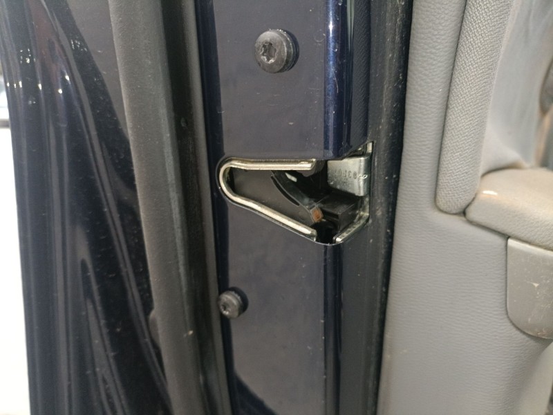 Recambio de cerradura puerta delantera izquierda para bmw 3 (e90) 320 d referencia OEM IAM   