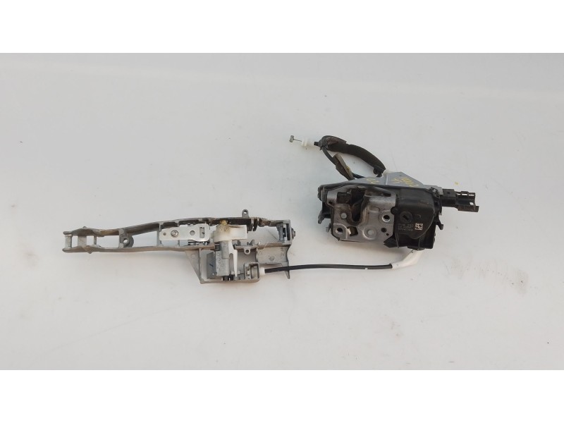 Recambio de cerradura puerta trasera izquierda para citroën c3 exclusive referencia OEM IAM   