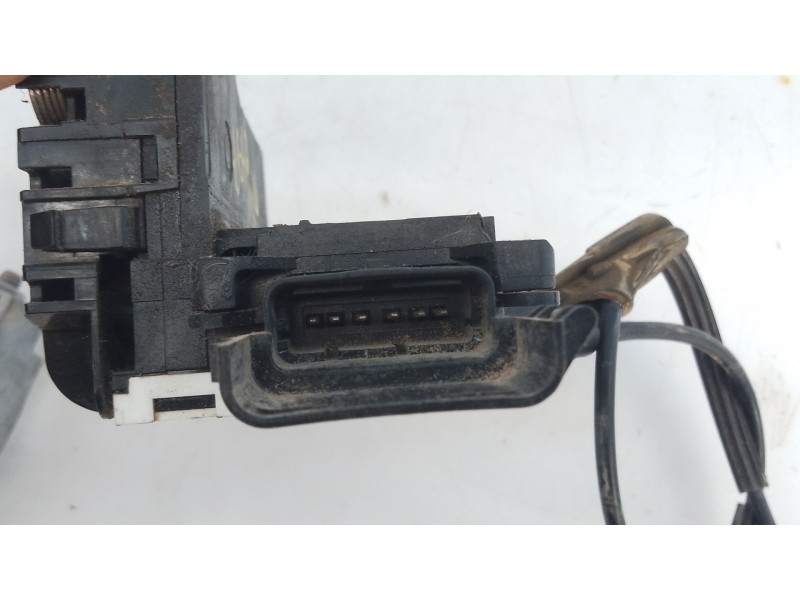 Recambio de cerradura puerta delantera derecha para citroën c3 picasso exclusive referencia OEM IAM   