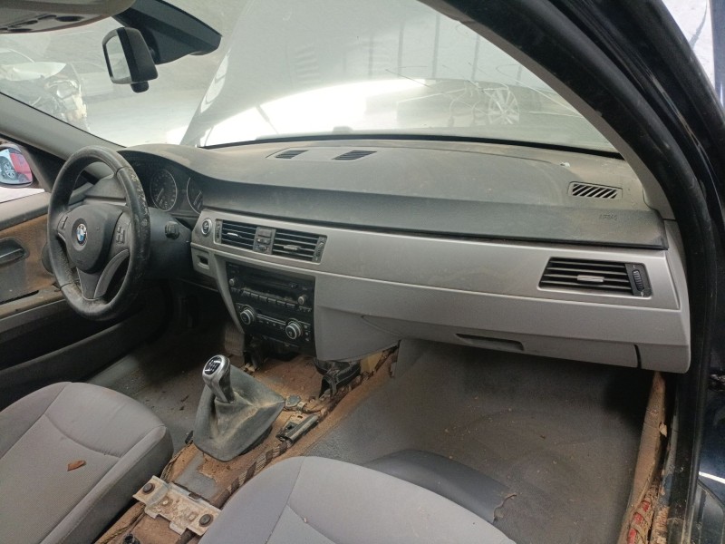 Recambio de salpicadero para bmw 3 (e90) 320 d referencia OEM IAM   