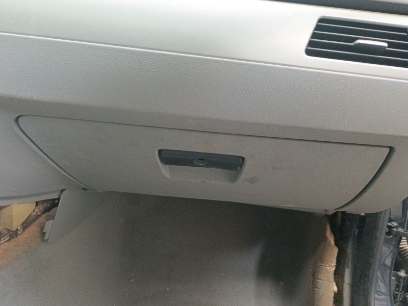 Recambio de guantera para bmw 3 (e90) 320 d referencia OEM IAM   