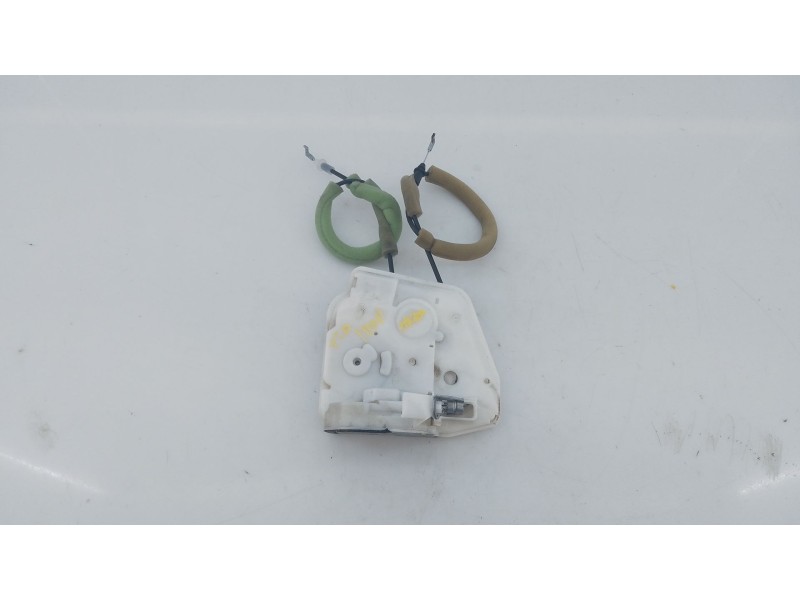 Recambio de cerradura puerta trasera derecha para mazda 3 lim. () evolution referencia OEM IAM   