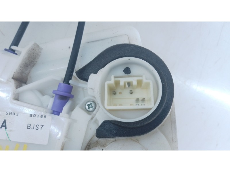 Recambio de cerradura puerta trasera derecha para mazda 3 lim. () evolution referencia OEM IAM   