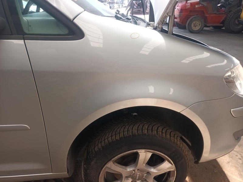 Recambio de aleta delantera derecha para volkswagen touran (1t1, 1t2) 1.9 tdi referencia OEM IAM   
