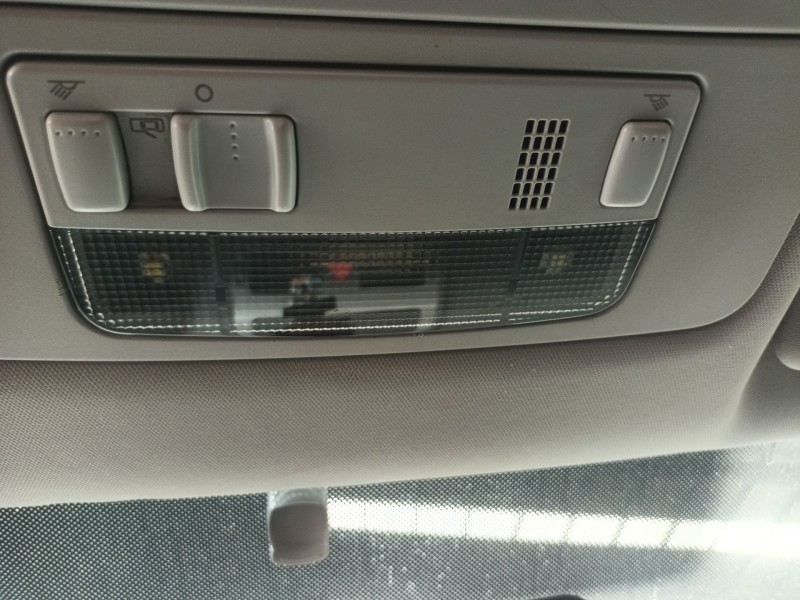 Recambio de luz interior para volkswagen touran (1t1, 1t2) 1.9 tdi referencia OEM IAM   