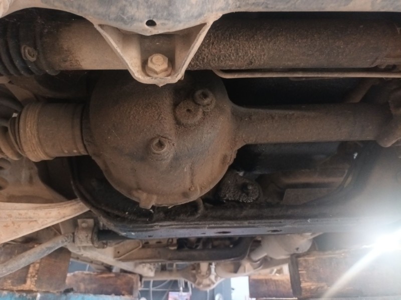 Recambio de diferencial delantero para suzuki grand vitara i (ft, ht) 2.0 hdi 110 4x4 (sq 420d) referencia OEM IAM   