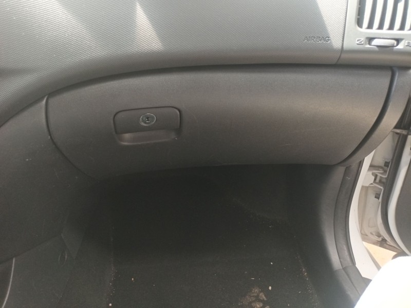 Recambio de guantera para hyundai i30 (fd) 1.6 crdi referencia OEM IAM   