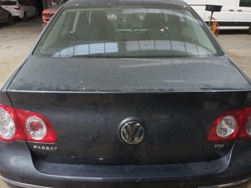 Recambio de porton trasero para volkswagen passat b6 (3c2) 2.0 tdi referencia OEM IAM   