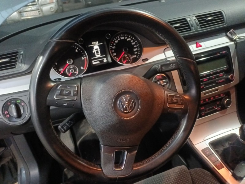 Recambio de volante para volkswagen passat b6 (3c2) 2.0 tdi referencia OEM IAM   