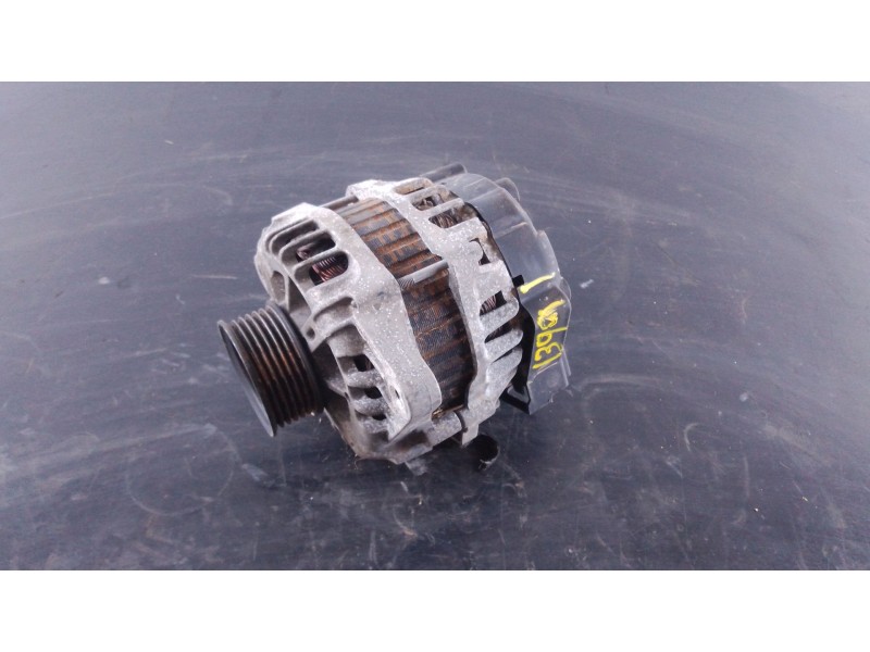 Recambio de alternador para renault clio iii (br0/1, cr0/1) 1.5 dci (br17, cr17) referencia OEM IAM 373002B101  P3-A5-14-1
