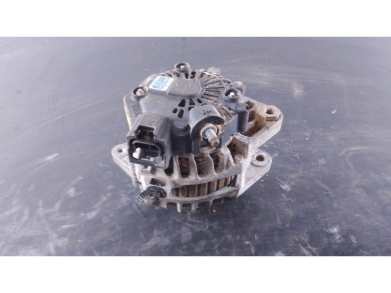 Recambio de alternador para renault clio iii (br0/1, cr0/1) 1.5 dci (br17, cr17) referencia OEM IAM 373002B101  P3-A5-14-1