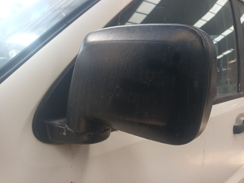 Recambio de retrovisor izquierdo electrico para nissan terrano ii (r20) 2.7 tdi 4wd referencia OEM IAM   