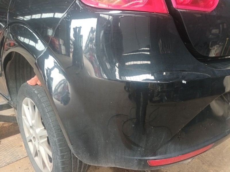 Recambio de paragolpes trasero para seat leon (1p1) 1.9 tdi referencia OEM IAM   