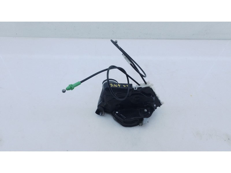 Recambio de cerradura puerta delantera derecha para toyota yaris (_p13_) 1.5 hybrid (nhp130_) referencia OEM IAM   