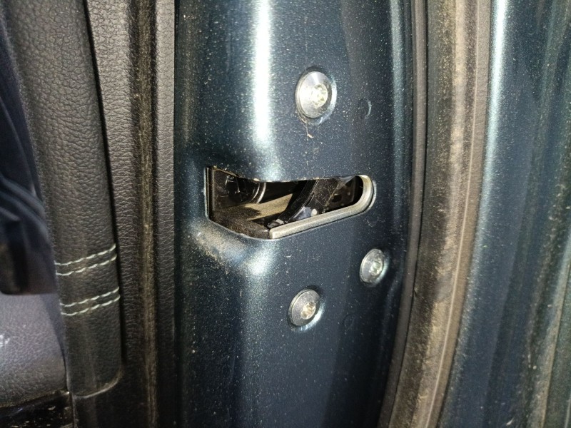 Recambio de cerradura puerta delantera derecha para kia ceed (cd) 1.0 t-gdi referencia OEM IAM   