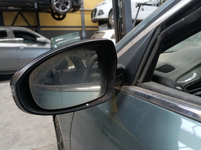 Recambio de retrovisor izquierdo electrico para kia ceed (cd) 1.0 t-gdi referencia OEM IAM   