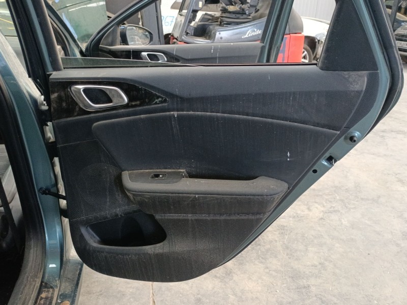 Recambio de guarnecido puerta trasera derecha para kia ceed (cd) 1.0 t-gdi referencia OEM IAM   