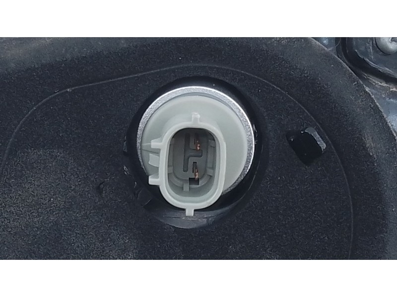 Recambio de piloto trasero izquierdo porton para toyota c-hr (_x1_) 1.8 hybrid (zyx10_, zyx11_) referencia OEM IAM   