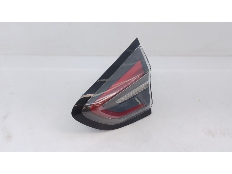 Recambio de piloto trasero derecho porton para ford puma (j2k, cf7) 1.0 ecoboost mhev referencia OEM IAM   