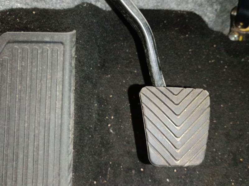 Recambio de pedal embrague para kia ceed (cd) 1.0 t-gdi referencia OEM IAM   