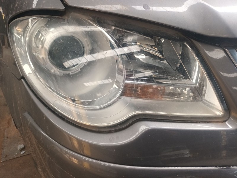 Recambio de faro derecho para volkswagen touran (1t1, 1t2) 2.0 tdi referencia OEM IAM   
