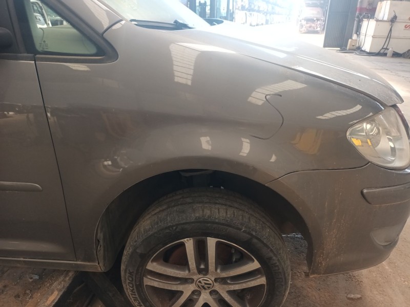 Recambio de aleta delantera derecha para volkswagen touran (1t1, 1t2) 2.0 tdi referencia OEM IAM   
